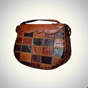 کیف چرم مدل تکه دوزی دوشی
